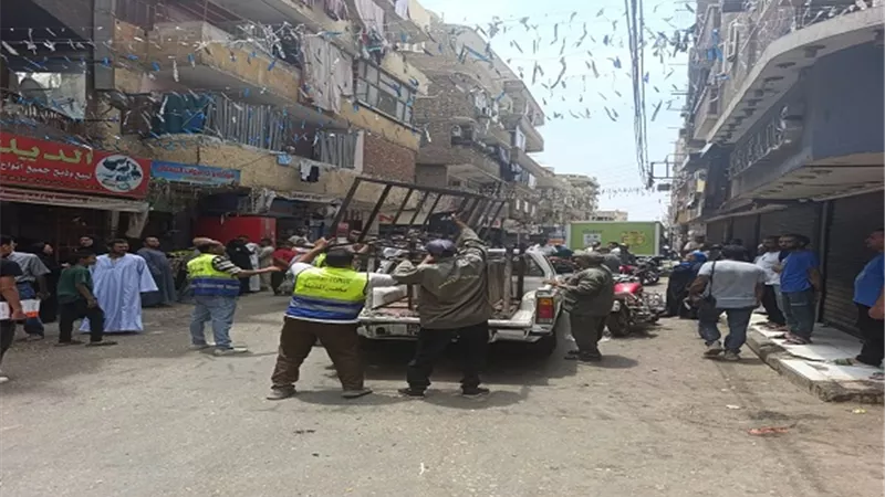 حملة لرفع الإشغالات وإزالة التشوهات البصرية بشوارع مدينة الأقصر