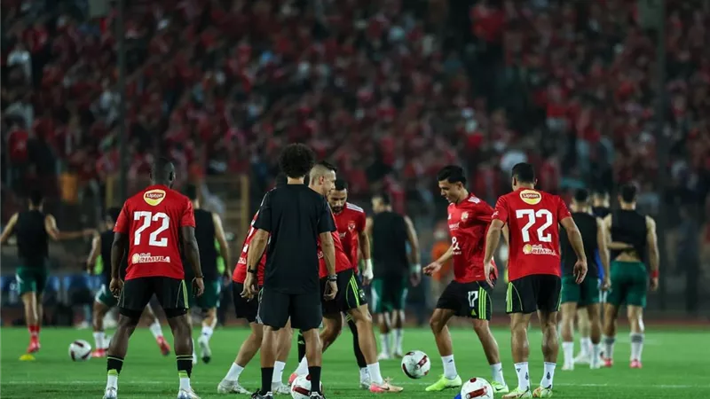 الدوري المصري..تعديلات مفاجئة على تشكيل الأهلي أمام فاركو