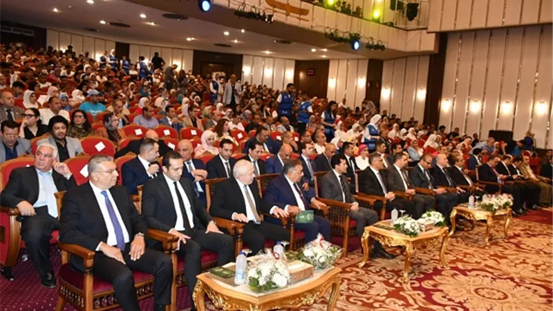 صبحي يشهد ختام الموسم الخامس لمهرجان 