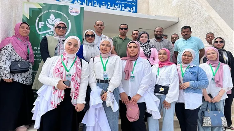 محافظ مطروح يشهد انطلاق أعمال القافلة المجانية الخدمية