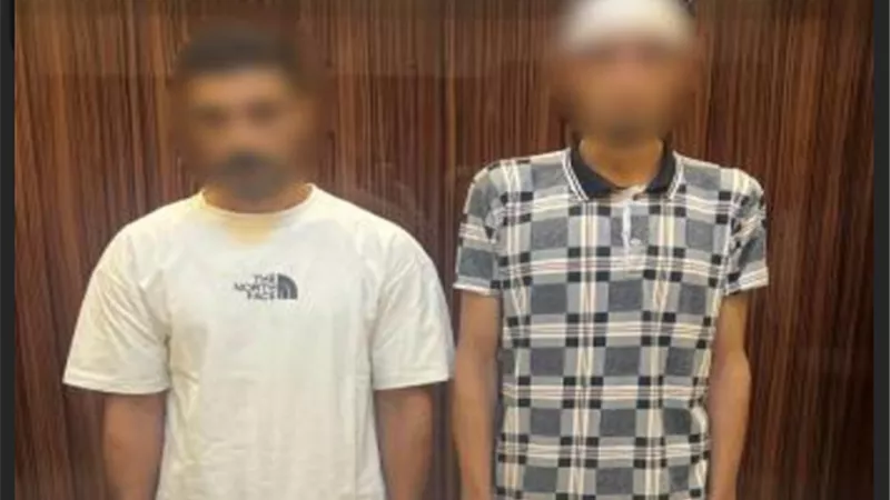ضبط شخصين تعديا على 
