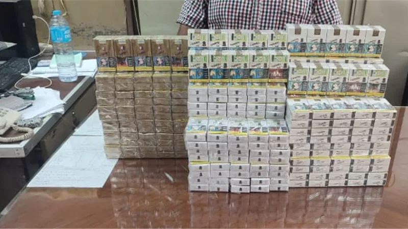 تموين القليوبية يضبط سجائر مجهولة المصدر بمحل بقالة في بنها