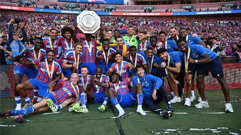 كريستال بالاس يخسر استئنافه ضد قرار الهبوط من الدوري الأوروبي