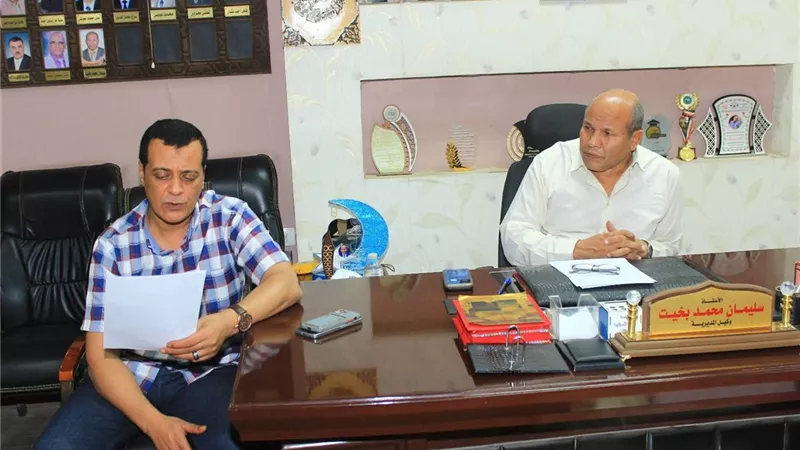 مدير تعليم سوهاج يترأس اجتماع لجنة شؤون المدارس الحكومية و الخاصة