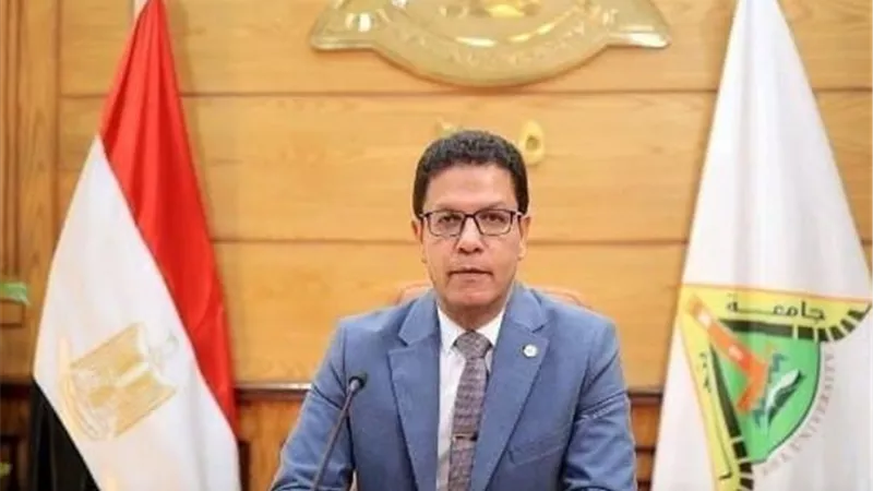 تكليفات جديدة يصدرها رئيس جامعة بنها