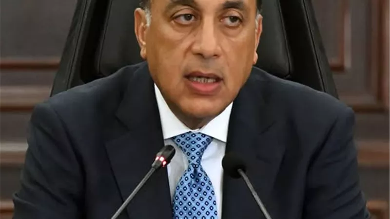 رئيس الوزراء ينعى الدكتور علي المصيلحي وزير التموين السابق