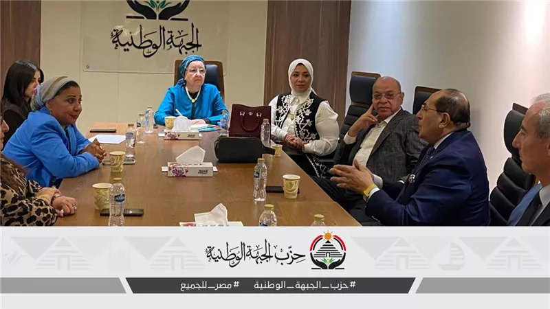 صحة الجبهة الوطنية تناقش مستقبل القطاع الخاص في الصحة