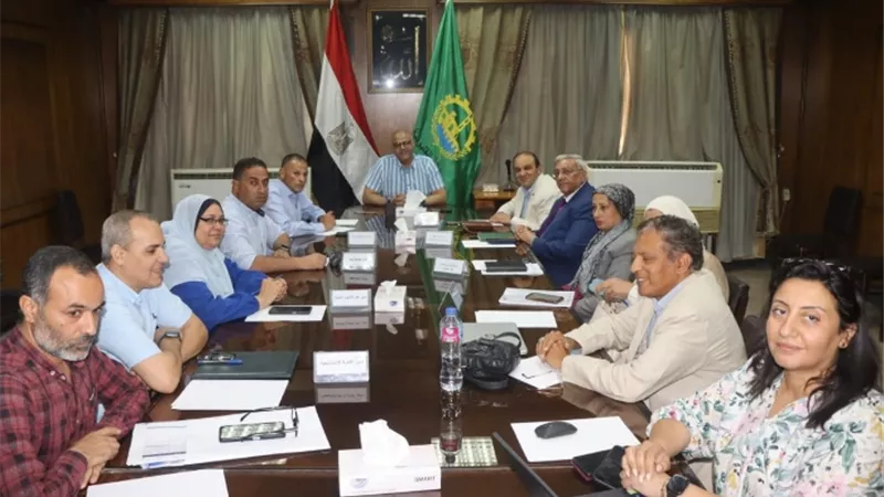 محافظ القليوبية يتابع مستجدات المرحلة 