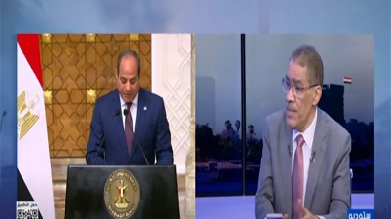 ضياء رشوان: السيسي يؤكد تمسك مصر بالحل الإفريقي لقضية السد
