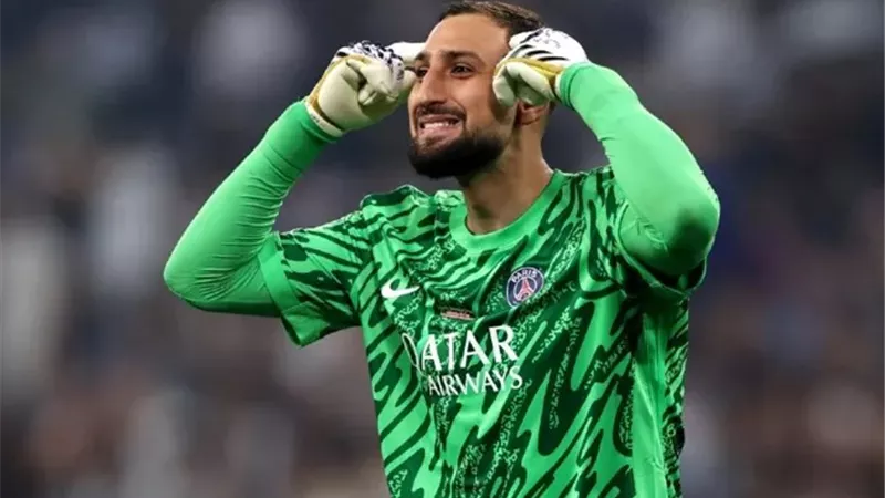 مانشستر سيتي يتوصل لاتفاق مع دوناروما