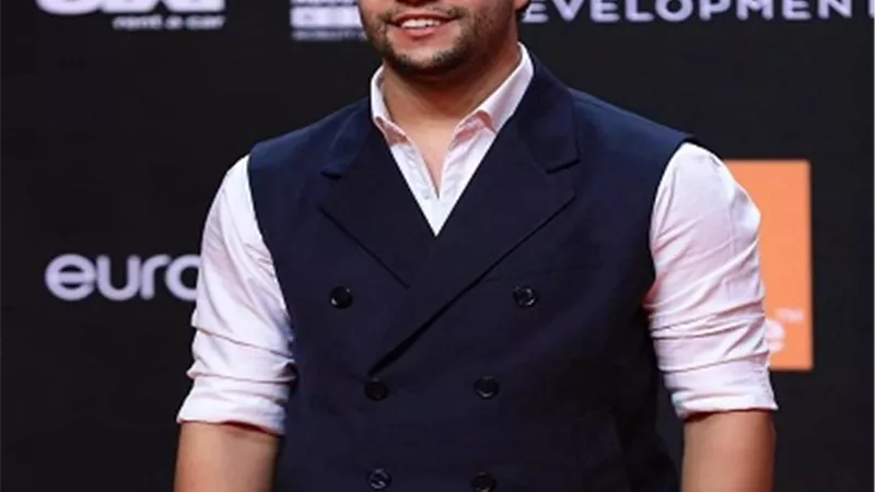 خالد أنور: 