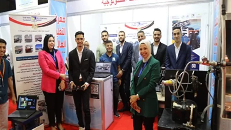 وزير التعليم العالي يفتتح معرض أخبار اليوم للتعليم العالي
