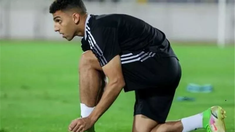 الزمالك يكشف حقيقة مفاوضاته مع لاعب الأهلي