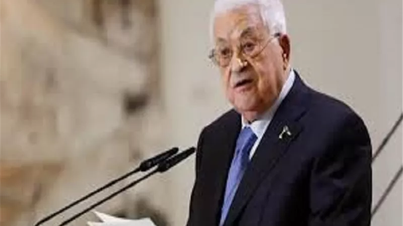 عباس يدعو الفصائل الفلسطينية لتسليم سلاحها: لا نريد دولة مسلحة