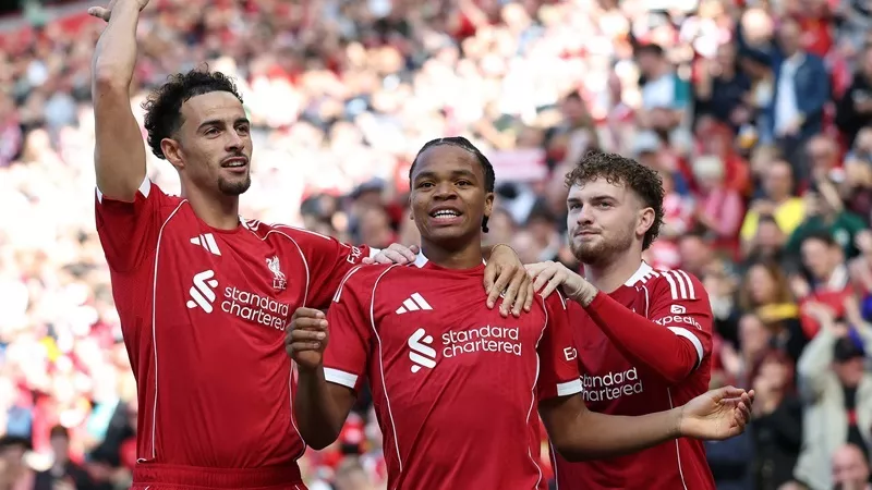 القنوات الناقلة لمباراة ليفربول وبورنموث في الدوري الإنجليزي