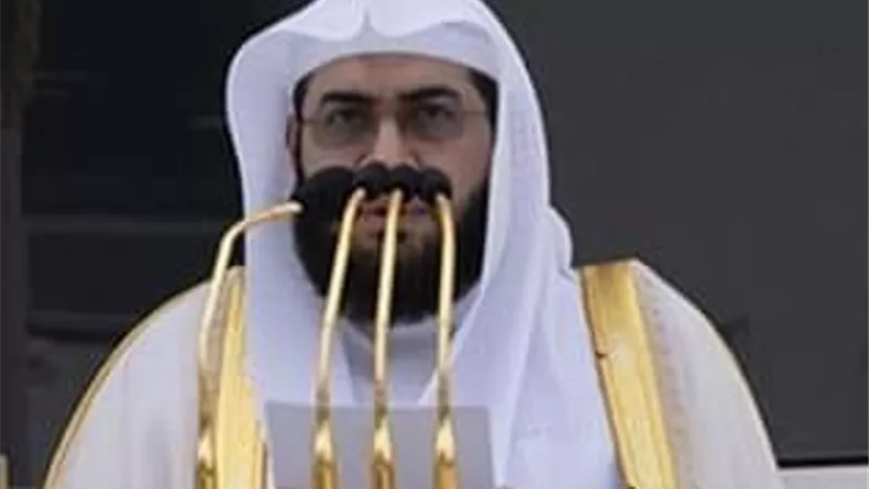 خطيب المسجد الحرام:شِدَّةَ الحر من الآيات التى يرسلها الله لعباده