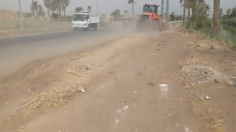 رفع 181 طن قمامة ومخلفات من صدفا في أسيوط..صور