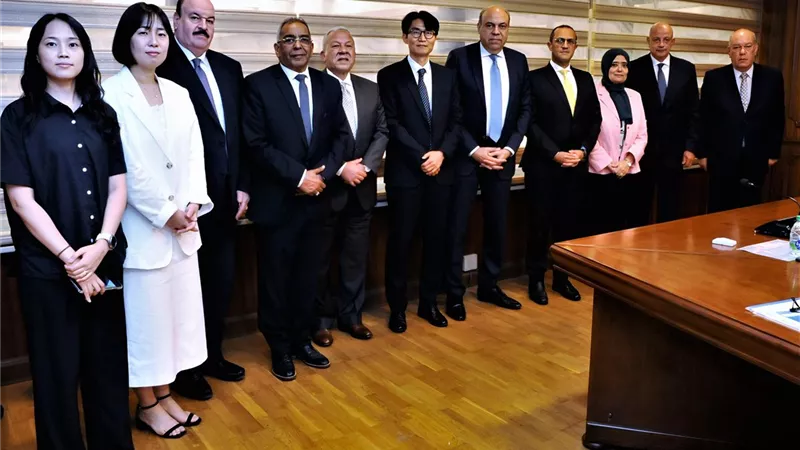 شراكات استراتيجية مع كيانات دولية لتطوير البنية التحتية للمطارات