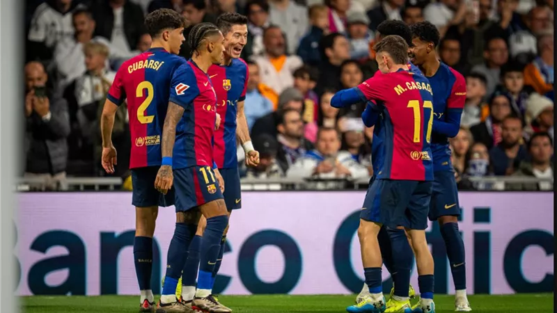 من هو معلق مباراة برشلونة ومايوركا؟