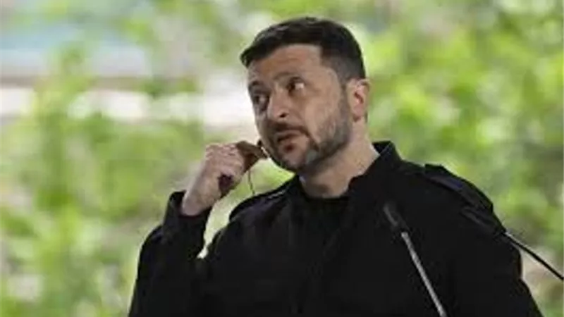 زيلينسكي: روسيا قد تصعّد هجماتها على الخطوط الأمامية