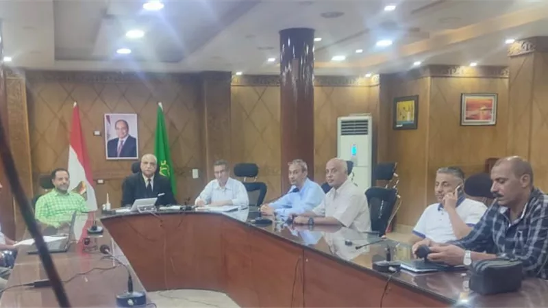 مدير تعليم القليوبية يتابع امتحانات الثانوية العامة الدور الثاني