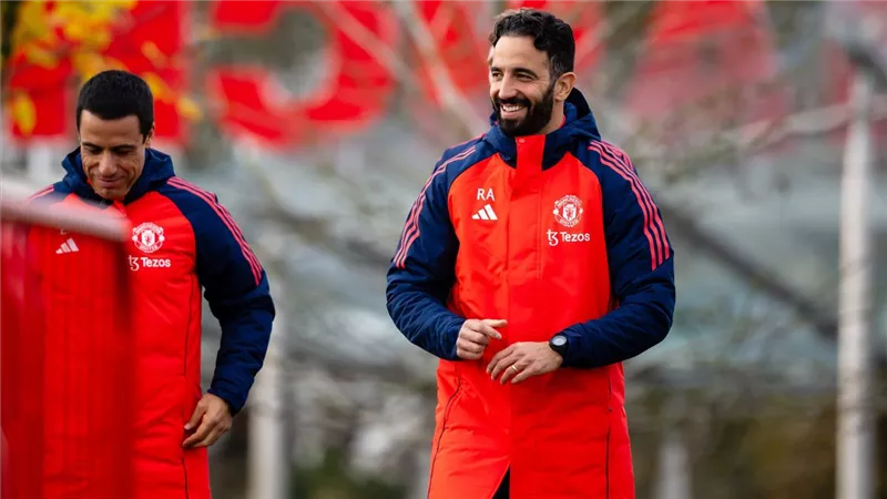 الدوري الإنجليزي| أموريم يستقر على تشكيل مانشستر يونايتد ضد آرسنال