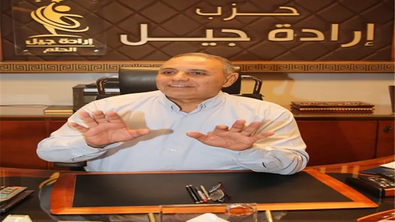 الرئيس السيسي زعيم تاريخي.. وإنجازاته رفعت طموحات المصريين