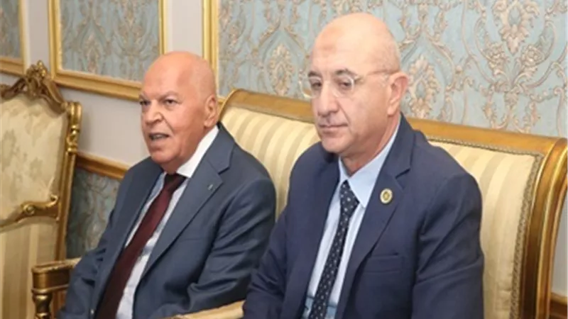 نقيب المعلمين: التوعية بالأمن القومي ضرورة لحماية الوطن