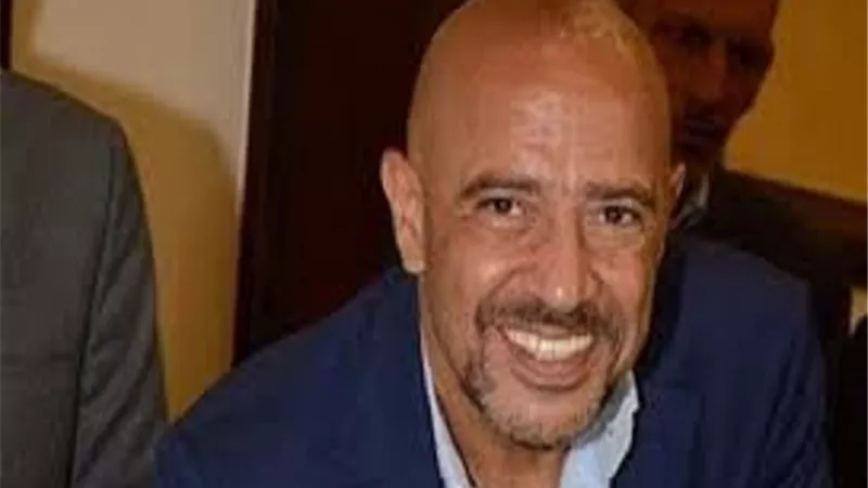 أشرف عبد الباقي يحصد جائزة الإبداع والتميز بمهرجان همسة