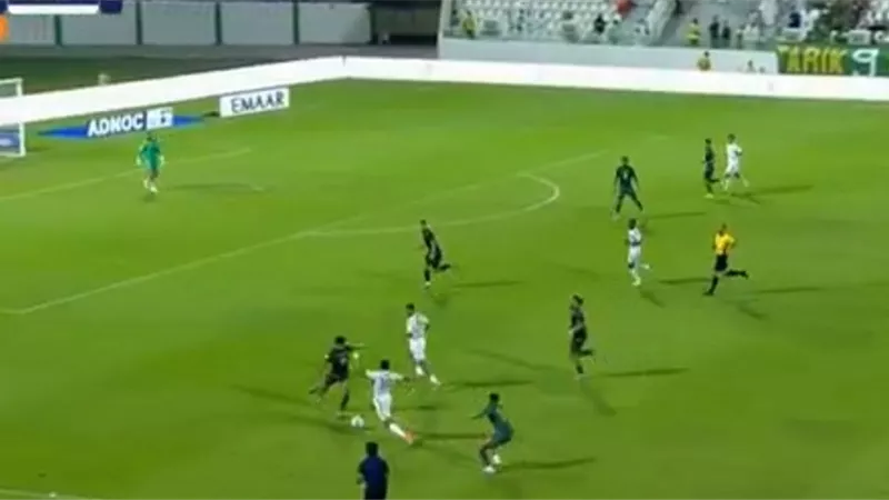 خورفكان يصعق الجزيرة فى حضور إبراهيم عادل