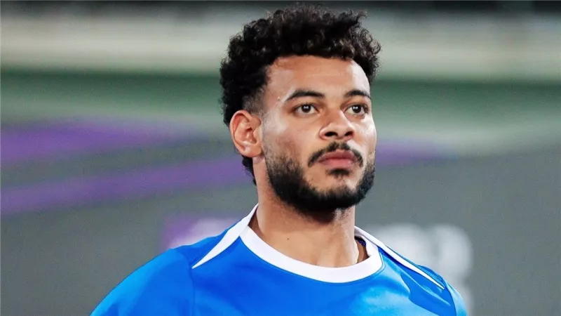 طبيب الزمالك يكشف حجم إصابة دونجا ومدة غيابه عن التدريبات