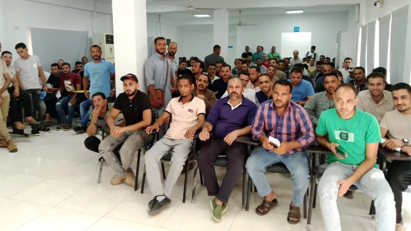 جبران: بدء اختبارات للمرشحين للعمل بالأردن في مجالات الزراعة