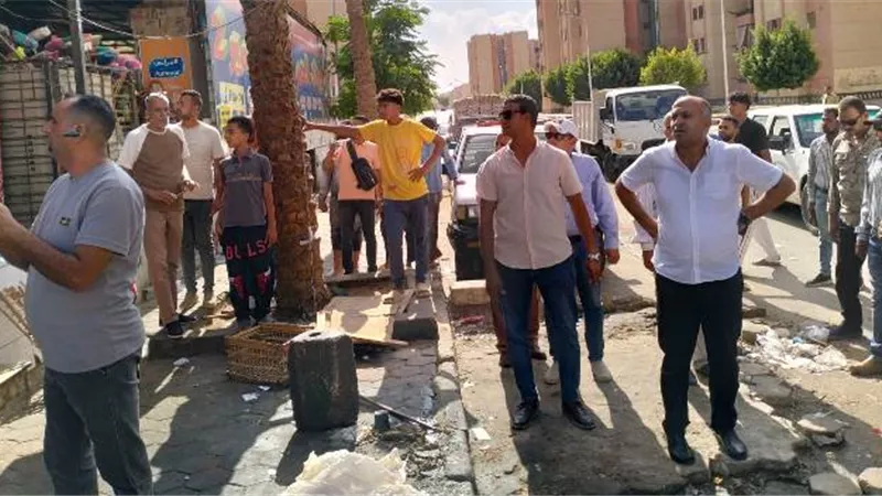 رئيس جهاز بدر يقود حملة مكبرة للقضاء على المخالفات والنباشين.. بالصور