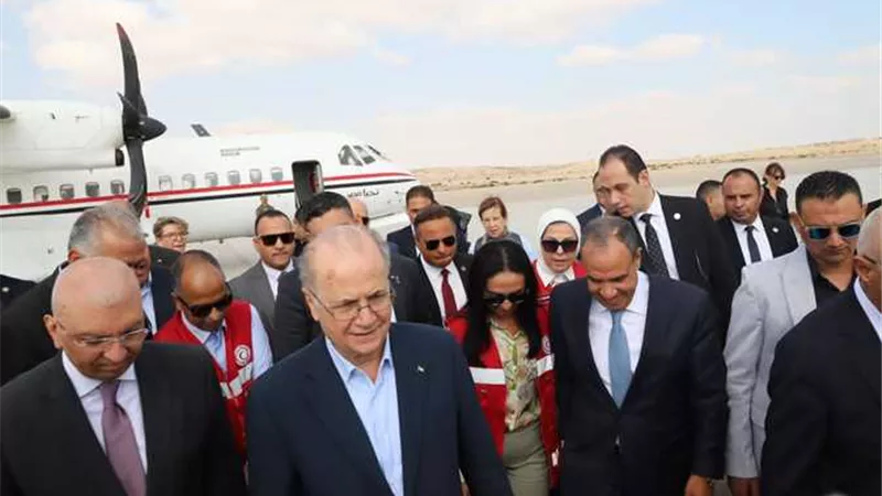 وصول رئيس الوزراء الفلسطيني ووزير الخارجية إلى مدينة العريش
