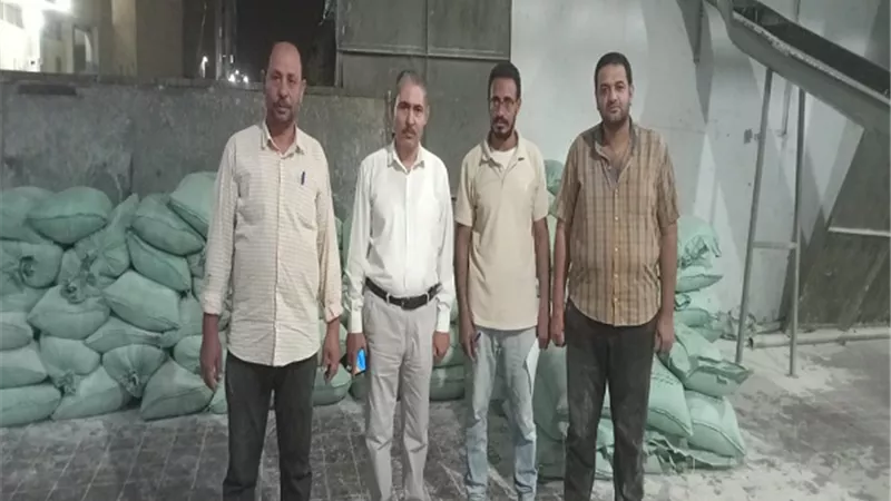 محافظ أسيوط: ضبط 18ألفا و700 لتر بنزين وسولار و7 أطنان دقيق بلدي