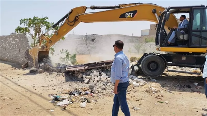 محافظ أسيوط: إزالة 39 حالة تعدٍ على متغيرات مكانية وأراضٍ زراعية