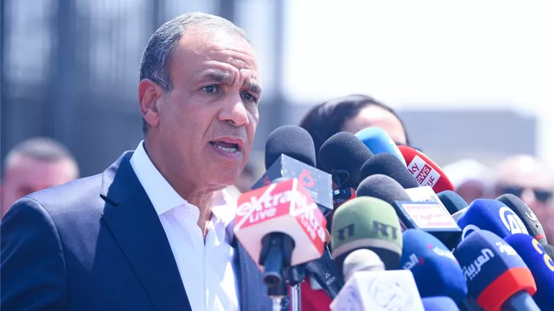 وزير الخارجية : معبر رفح لم يغلق منذ بداية الأزمة