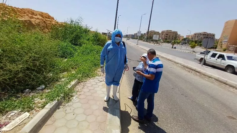 تدخل طبي سريع من مدير منطقة الشروق للسيطرة على بؤر البعوض والذباب
