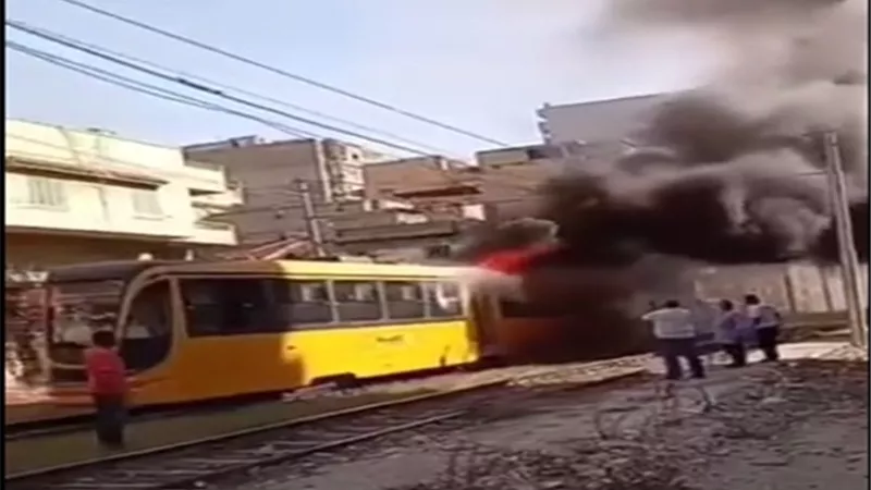 حريق بترام الرمل الاوكرانية الجديدة بوسط الاسكندرية