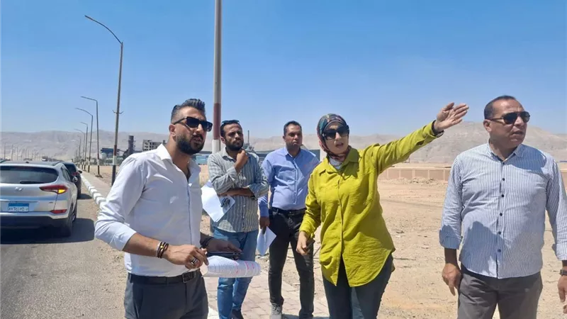 أسماء مخلوف: خطة شاملة لرفع كفاءة الطرق بمدينة السويس الجديدة
