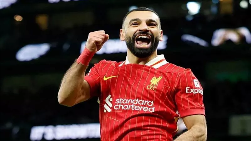 صلاح علي موعد مع التاريخ للفوز بجائزة أفضل لاعب في إنجلترا..اليوم