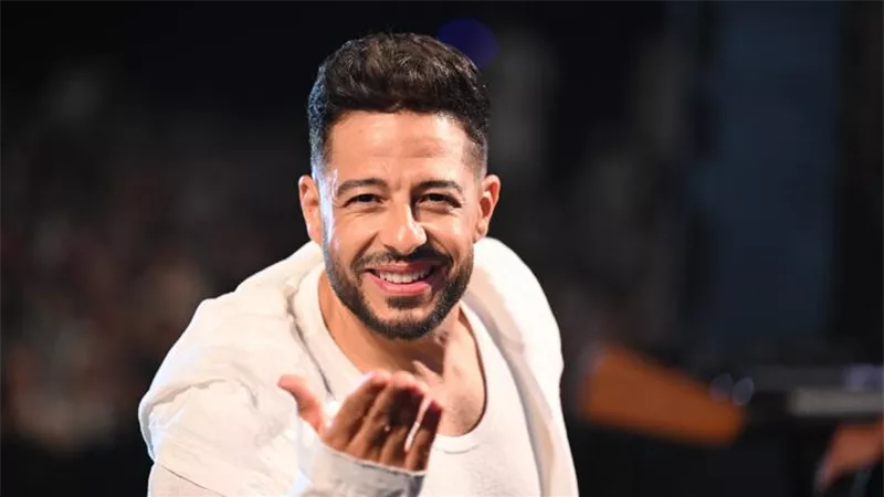 محمد حماقي يكشف موعد حفله القادم بالساحل الشمالي