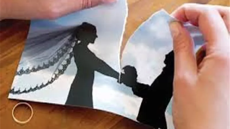 حكم قول الزوجة لزوجها تحرم علي ليوم الدين