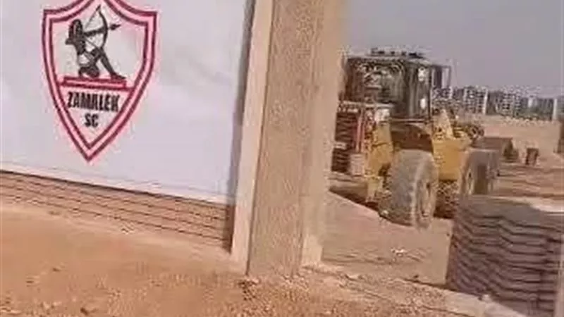 شوبير يكشف آخر تطورات أزمة سحب أرض الزمالك