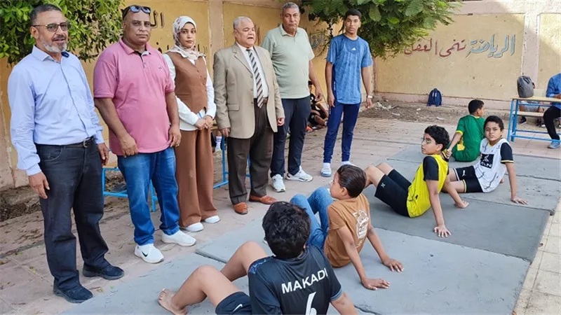جارح يتابع اختبارات القبول بمدرسة الأقصر الرياضية