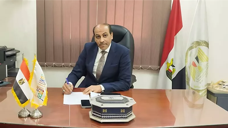 ضبط ربع طن دواجن وكبد مجهولة المصدر داخل سيارة ثلاجة نصف نقل