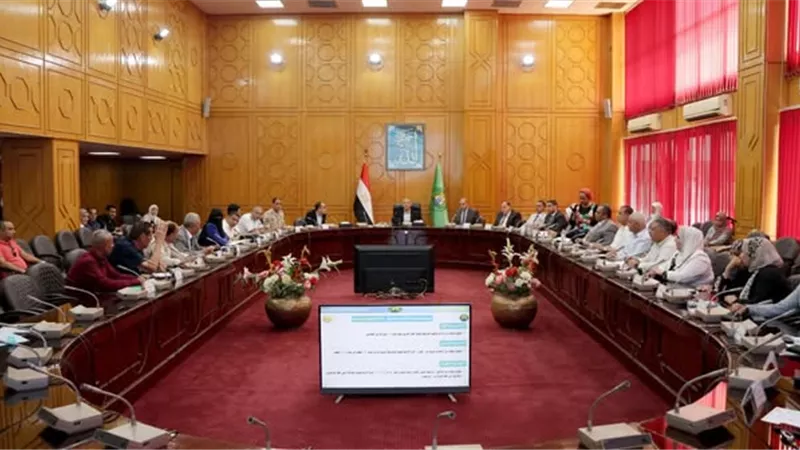 تشغيل 5 خطوط سير جديدة بالإسماعيلية..تعرف عليها