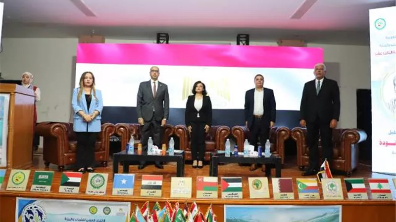 انطلاق المنتدى العربي للشباب والبيئة الساحلية الثالث عشر بالغردقة