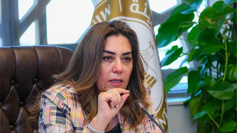 البيئة تستعرض توقعات الانذار المبكر بتأثير العوامل الجوية