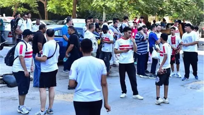 تحرك حافلات جماهير الزمالك إلى الإسماعيلية لحضور لقاء مودرن سبورت